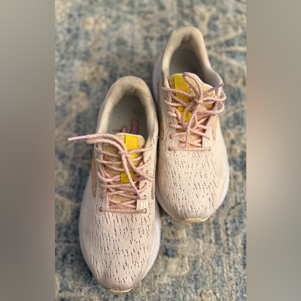 Pink and Yellow Brooks Glycerin Running Shoes - 2024 Ice Cream Collection